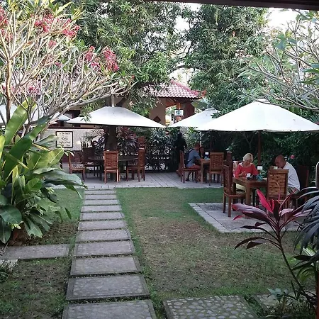 Puri Batu Inn