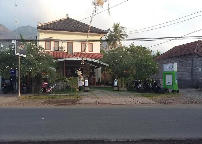 Puri Batu ペムテラン